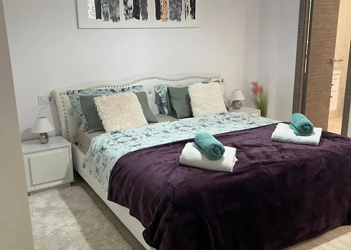 Apartment Midas One *